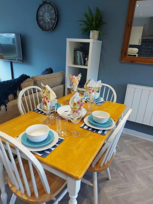 Galwad Y Mor A Coastal Escape In Pembrokeshire'S National Parks Villa Lamphey Dış mekan fotoğraf
