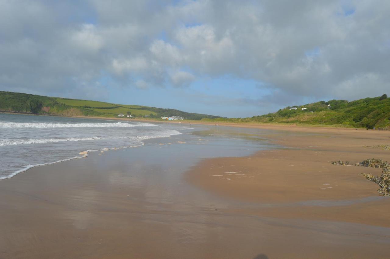Galwad Y Mor A Coastal Escape In Pembrokeshire'S National Parks Villa Lamphey Dış mekan fotoğraf